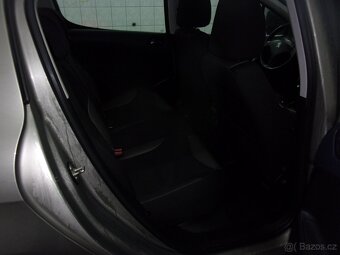Peugeot 308 1,6 HDi - 6