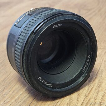 Nikon D5100 + Nikkor 50 mm f/1.8 G + Tamron 70–300 mm VC USD - 6