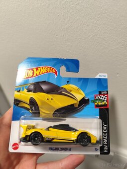Hot Wheels autíčka - 6