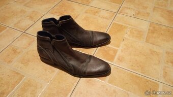 Kožená kotníková obuv zn. Bugatti, vel. 46 - 6