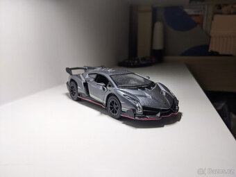 KINSMART Lamborghini Veneno - 6