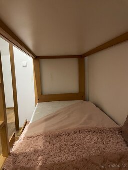 Poschoďovka masiv - 6