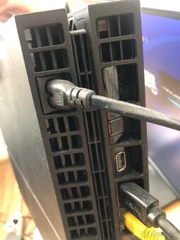 Ps 4 500Hb - 6