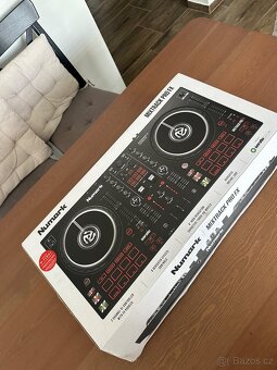 Numark mixtrack pro FX - 6