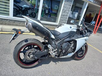 Yamaha R1 (2011/18200km) - 6