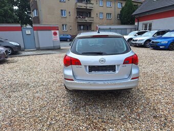 Opel Astra 1.7CDTi 96KW Kombi, Servisní kniha - 6