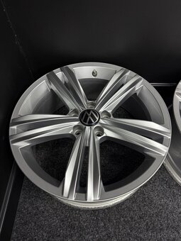 Alu VW TIGUAN 5x112 18” 5NA601025M - 6