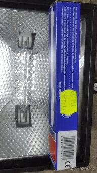 Prodám halogenový reflektor/halogenové svítidlo 500 w - 6