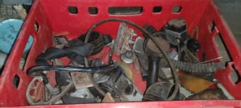 Prodám díly na Trabant - 6