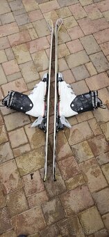 Sjezdové lyže+lyžáky - 6