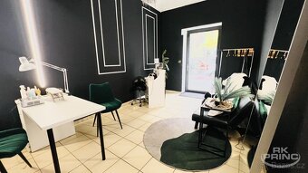 Kosmetický salon na pronajem 51 m2, samostatný vstup z ulice - 6