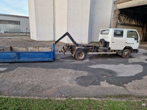 Prodám Nissan Cabstar hákový nosič 3,0tdi 88kw - 6