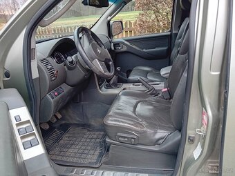 Nissan pathfinder 2,5dci - 6