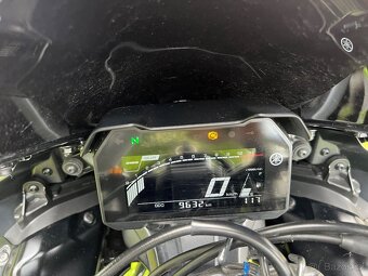 Yamaha r7 - 6