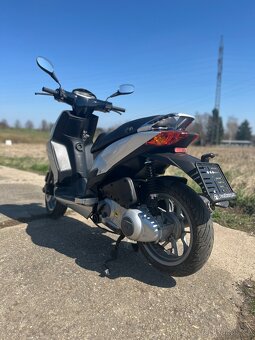 Aprilia Sport City One 125ccm - 6