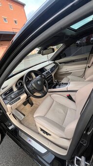 BMW 750Li - 6