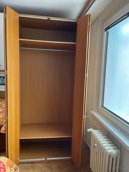 Šatní skříň - 6