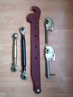 Prodám samojistící rychlo upínací háky cbm - 6