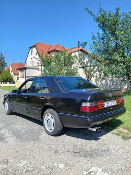 Prodám Mercedes-Benz W124 200D s manuální převodovkou - 6