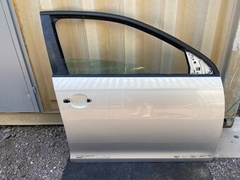 Prodám přední dveře 2x – levé a pravé – VW Golf 6 (2009–2012 - 6
