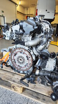 Motor Volvo XC90 D420T2 Mild-Hybrid - 6