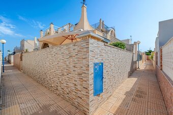 Okouzlující rohový řadový dům se 2 ložnicemi ve Španělsku - 6