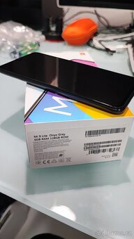 Xiaomi Mi 9 Lite - 6
