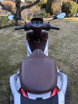 Piaggio Medley 125, CZ - 6