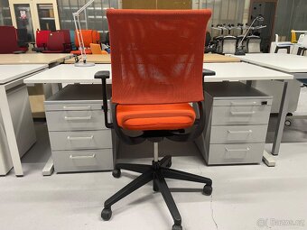 Kancelářský nábytek Steelcase - 6