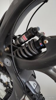 Sjezdové kolo Devinci Wilson Full Carbon 2016 - 6