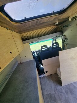 Citroen Jumper s obytnou vestavbou - 6