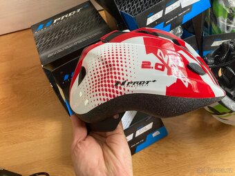Dětská cyklistická inmoldová přilba Pro-T model Toledo -NOVÁ - 6