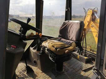 Jcb 2 CX - cena včetně DPH - 6