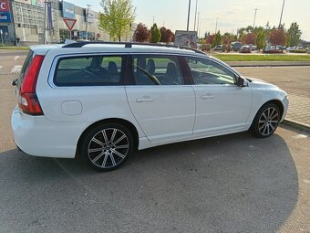 Prodám, vyměním Volvo V70 combi bifuel - 6