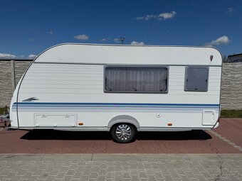 Adria Adora 462 PH 2005 se stanem a pevnou postelí - 6
