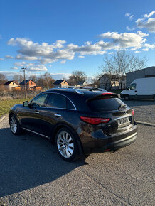 Infiniti FX 50S, 287 kW - 6