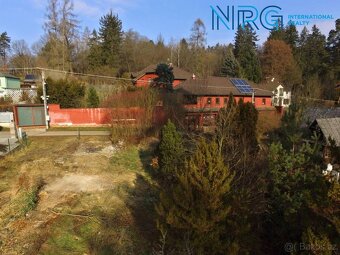Stavební pozemek 1071 m2 v Hrusicích - 6