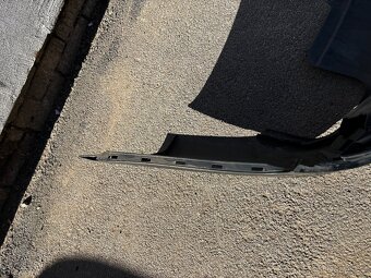 Zadní nárazník Audi A4 - 6