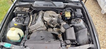 BMW E36 318is coupe - 6