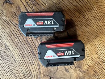 Bosch gba18v 4Ah 2ks - 6