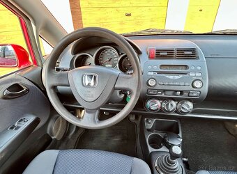 Honda Jazz 1.2 i-DSI, 57 kw, benzín, KLIMA, 2004, ČR - 6