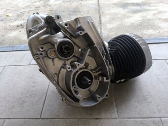 Motor Jawa 250 typ 559 - 6
