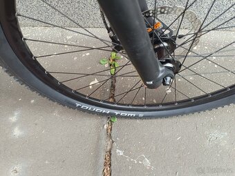 Author Pegas,vel.M,2x10 vzduchová vidlice na DO-nové,nejeté - 6