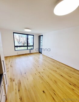 Pronájem bytu 2+kk/L, 54m², ul. Mužíkova, Praha 4 - Nusle, g - 6