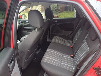 74195km Ford Focus 1.6 16V  Tempomat - 6