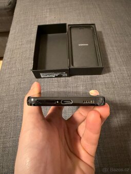 Samsung Galaxy S22 - 6