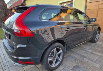 Volvo XC60 2.4D D5 R- DESIGN - AWD - 6