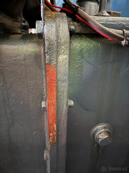 Traktor Zetor 25K - 6