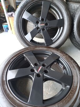 5x100 R16 6,5j et 38 Dezent cerne - 6