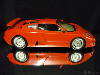 Bugatti EB110 červené Bburago 1/18 - 6